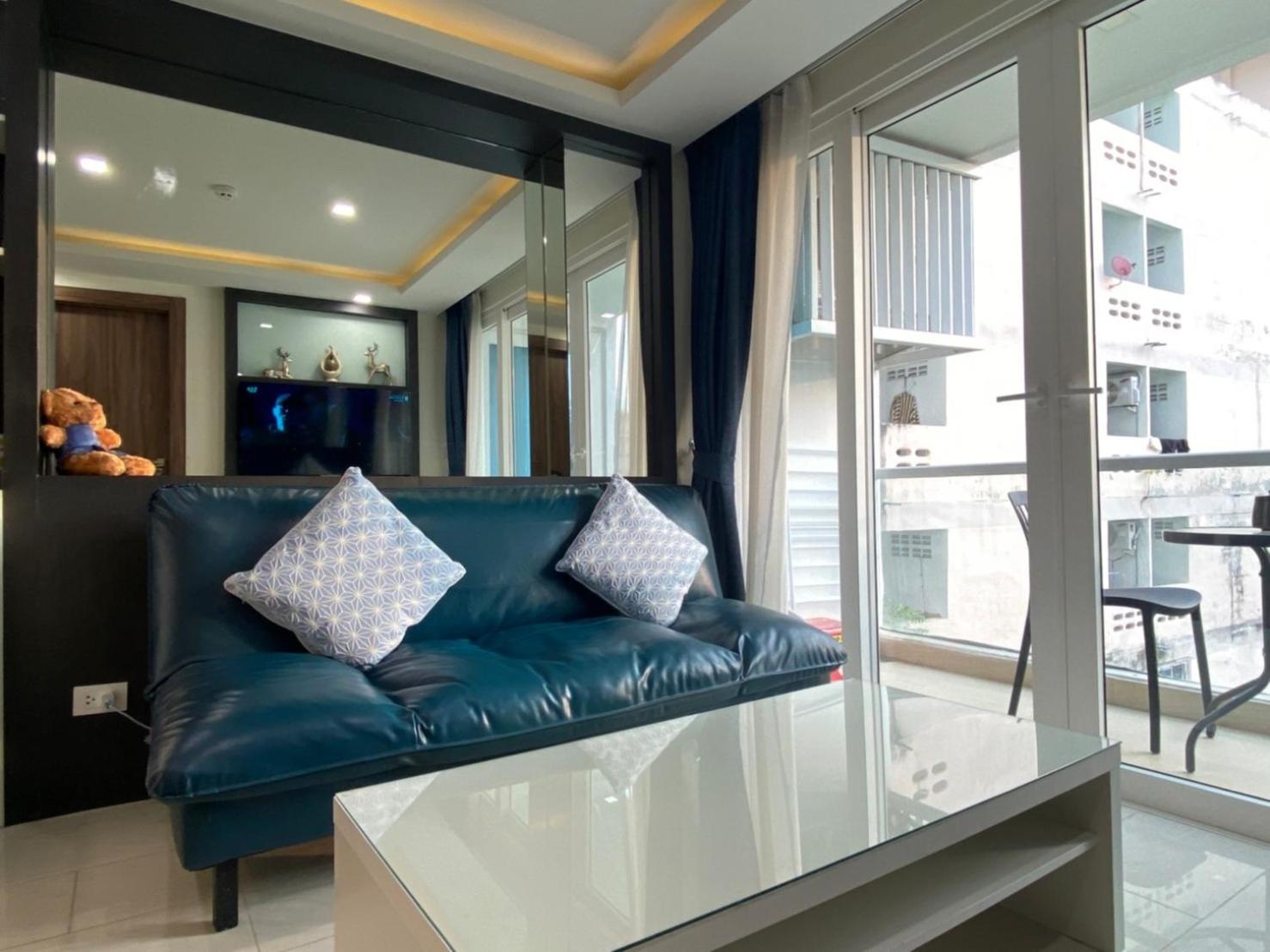 Grand Avenue Suites X Monthstayz Thailand Pattaya Exterior foto